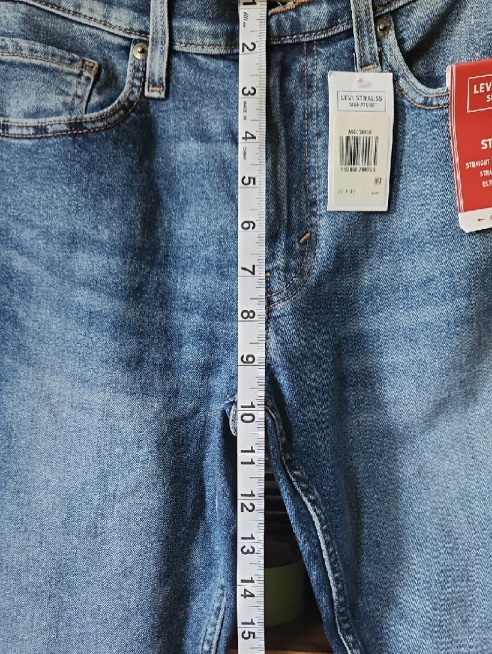 NWT Levi's Action Flex Straight Fit Men's Jeans - Medium Blue Wash, Sz 30X30. - Picture 8 of 9